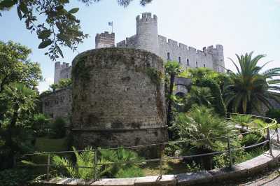 FORTERESSE MEDIEVALE VILLENEUVE-LOUBET