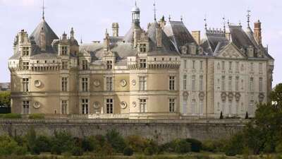 CHATEAU DE LUDE