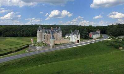 Chateau de Montpoupon