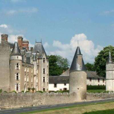 Chateau de Montpoupon