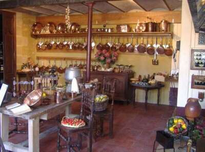 Chateau de Montpoupon