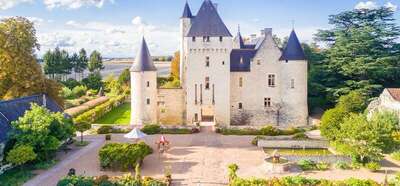 CHATEAU DE RIVAU