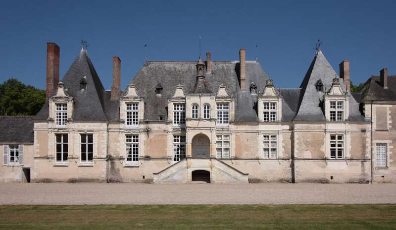 CHATEAU DE VILLESAVIN