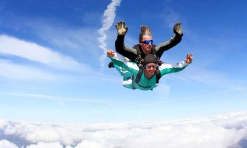 Saut en Parachute