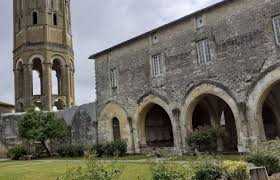 Abbaye de Charroux