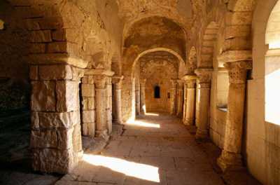 Abbaye de Montmajour