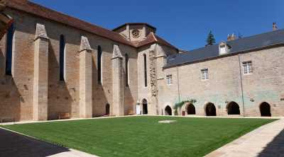 Abbaye de Beaulieu en Rouergue