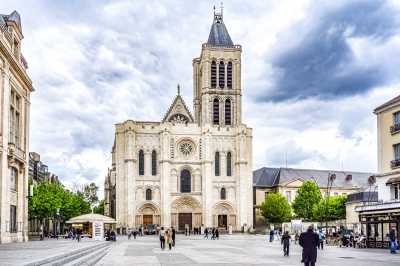 BASILIQUE CATHEDRALE DE SAINT-DENIS (FRANCE)