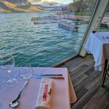 Dejeuner-croisiere sur le Lac d'Anney - le Libelulle