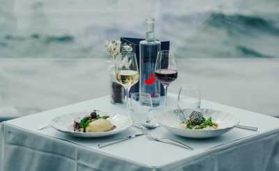 Dejeuner-croisiere sur le Lac d'Anney - le Libelulle