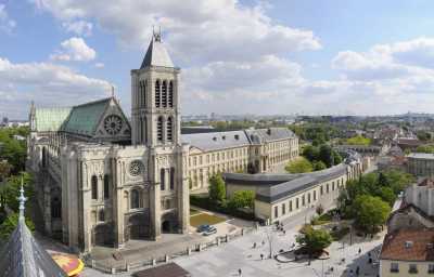 BASILIQUE CATHEDRALE DE SAINT-DENIS (FRANCE)