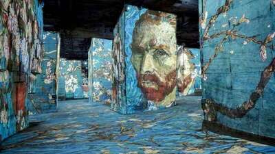 Carriere de Lumieres des Baux.