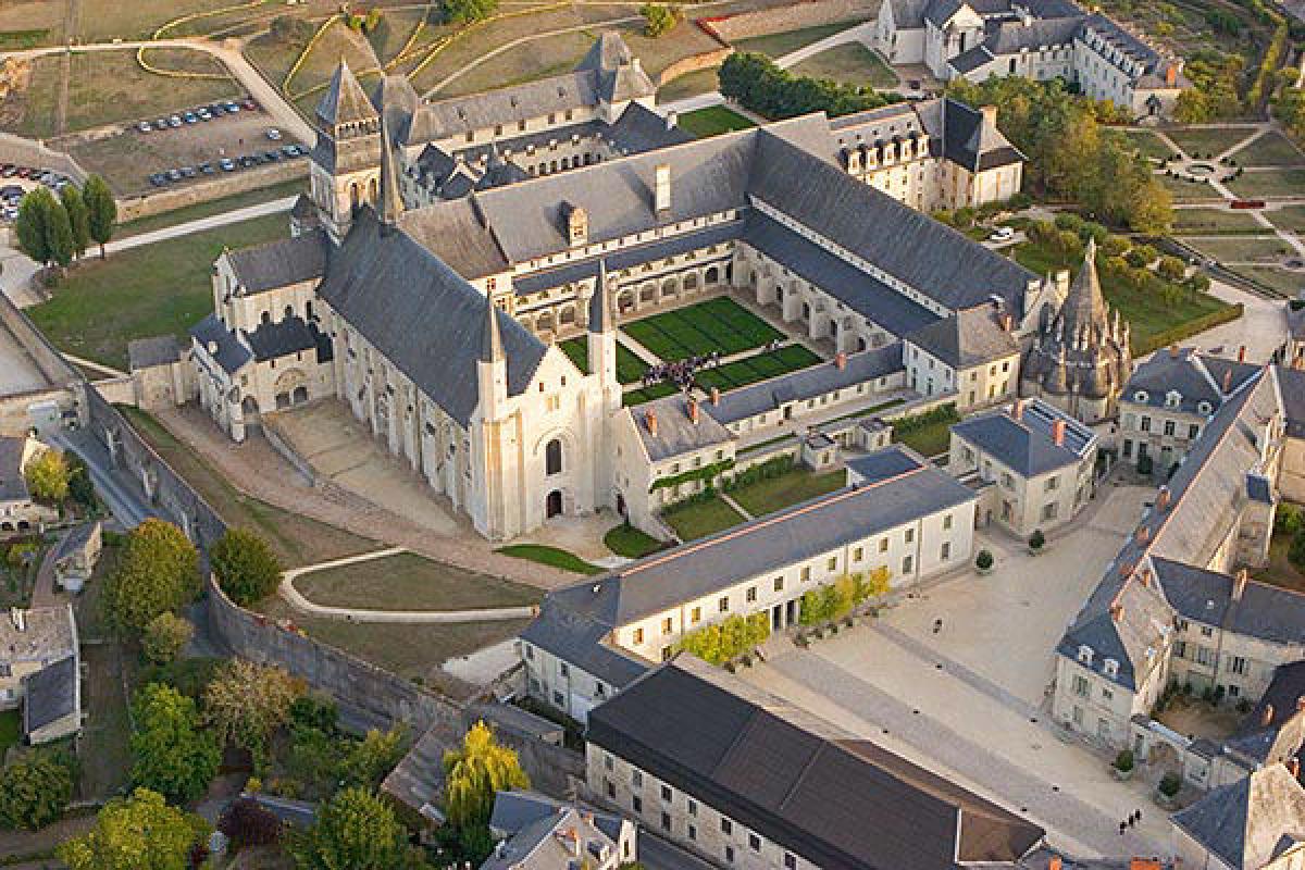 ABBAYE NOTRE-DAME DE FONTEVRAUD