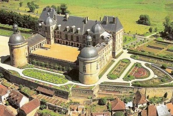 Chateau de Hautefort