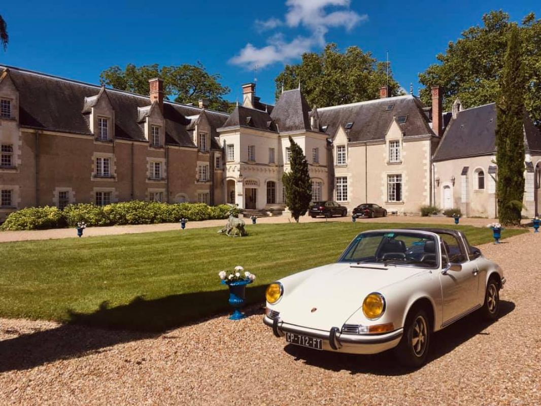 Cockpit Vintage Cars And Tourism