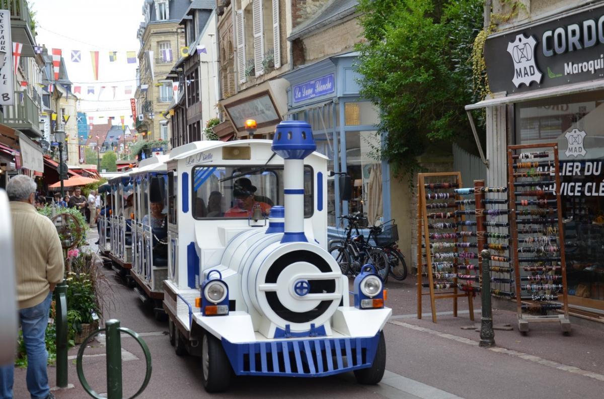 le Petit Train de Deauville