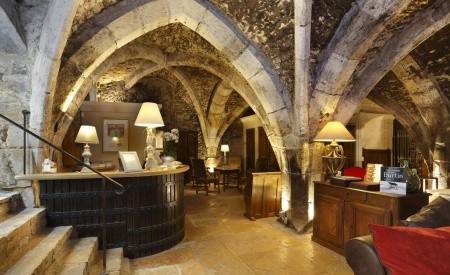 ABBAYE DE MAIZIERE - BEAUNE