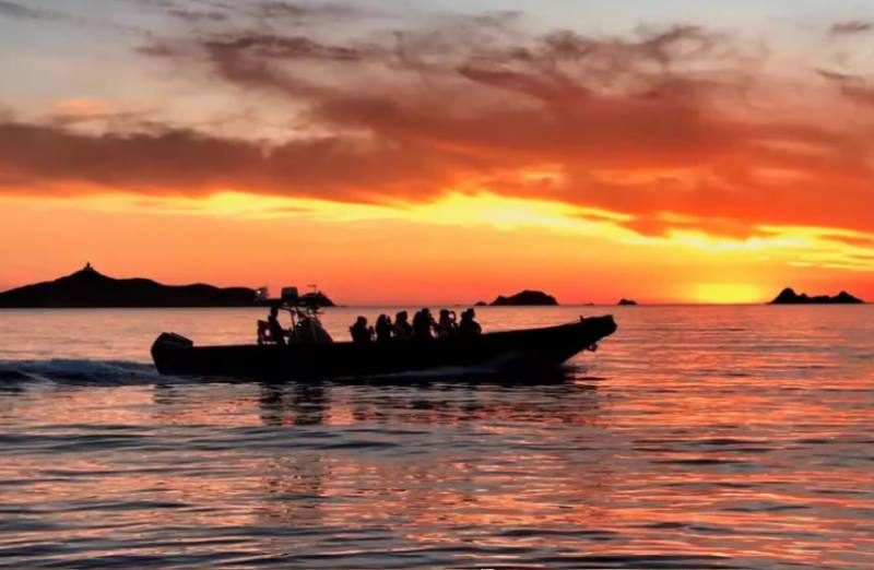 Saint-raphael : Croisiere Apero & Coucher de Soleil